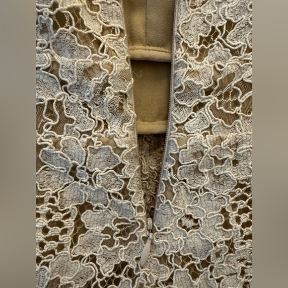 Alexis XS Alexis Alain Lace Romper in Fawn - Picture 5 of 9